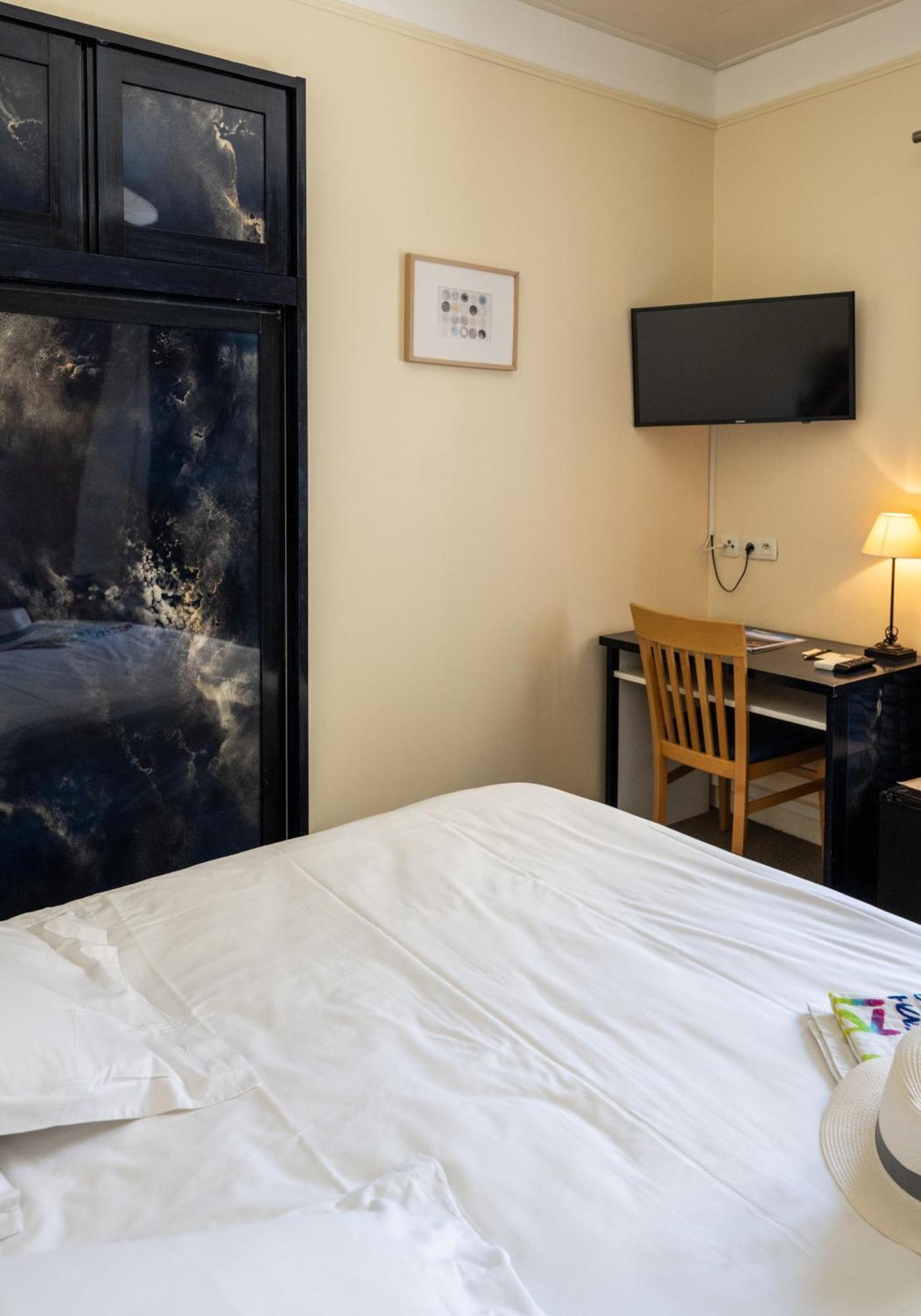 לס איסאמברה Hotel Le Provencal Logishotels מראה חיצוני תמונה